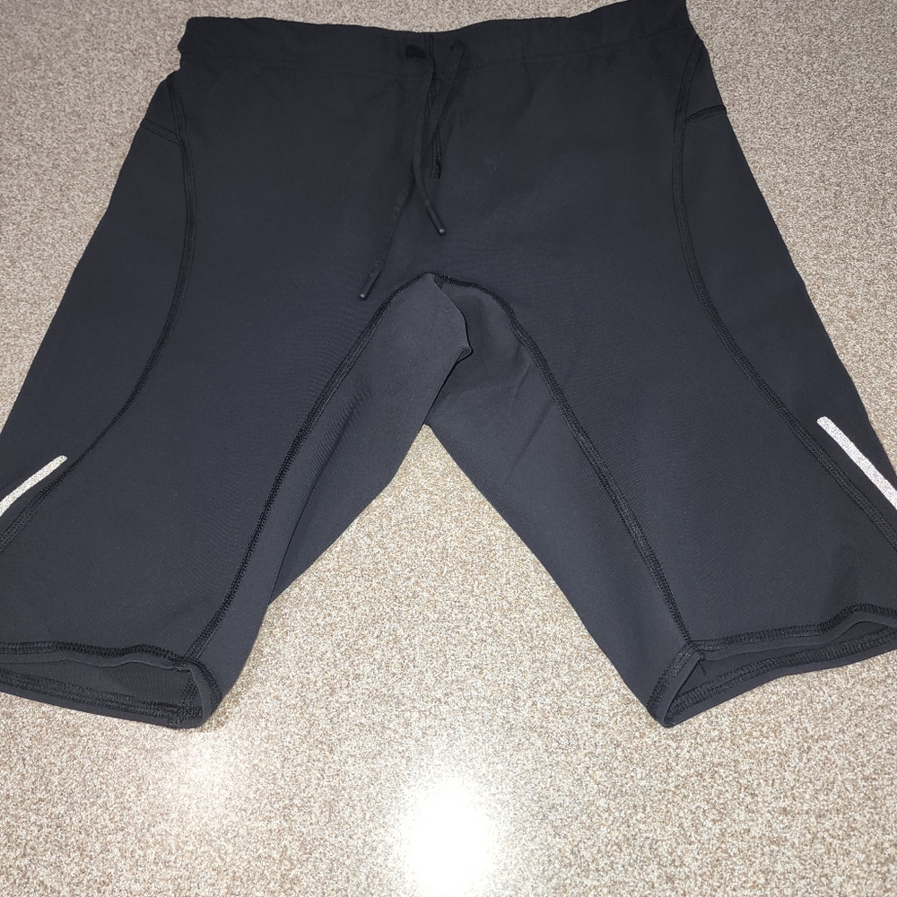 Lululemon men athletic shorts